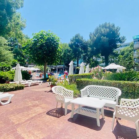 Bratanov Excelsior Apartment Sunny Beach Exterior photo
