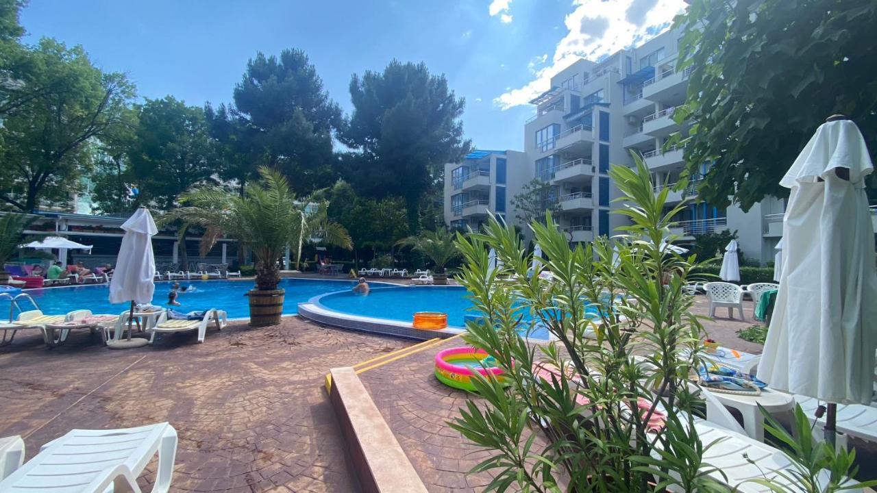 Bratanov Excelsior Apartment Sunny Beach Exterior photo